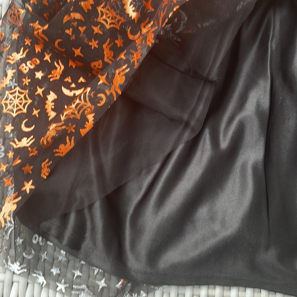 Girls Foil Print Mesh Halloween Skirt - Picture 3 of 10